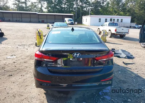 2018 Hyundai Elantra Sel z USA, uszkodzony, nr VIN 5NPD84LF7JH362753
